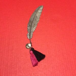 NEW Feather Tassel Metal Bookmark